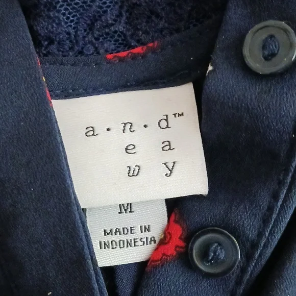 A.N.E.W.D.A.Y Blouse EUC Medium - Picture 5 of 8